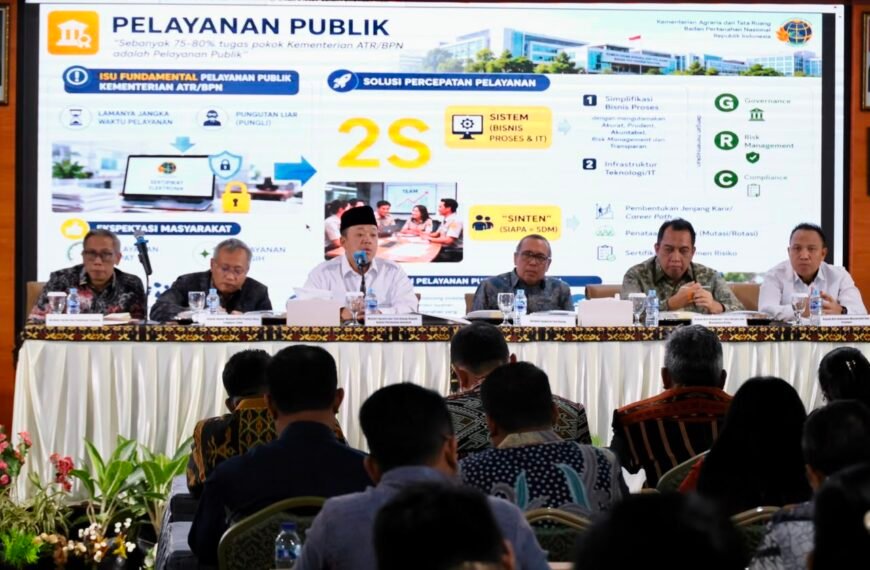 Beri Pengarahan Soal Layanan di Kanwil BPN Provinsi&hellip;
