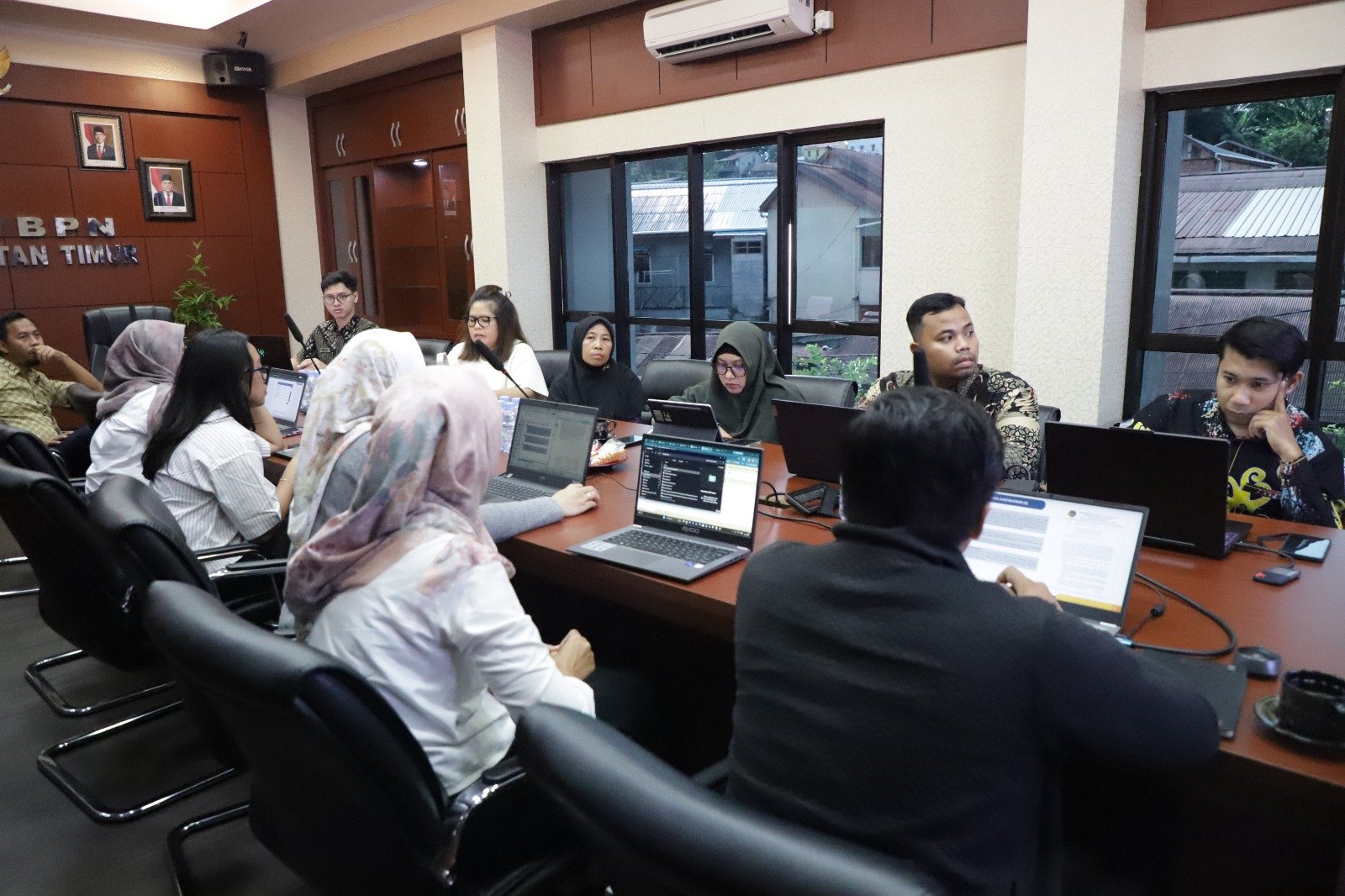Kanwil BPN Provinsi Katim Bersama Dirjen PHPT Perkuat Kualitas Layanan melalui Pembinaan, Monitoring, dan Supervisi Pengaturan serta Penetapan Hak Atas Tanah dan Ruang PROKALTIM 1 WhatsApp Image 2026 08 06 at 19.29.47 Kanwil BPN Provinsi Katim Bersama Dirjen PHPT Perkuat Kualitas Layanan melalui Pembinaan, Monitoring, dan Supervisi Pengaturan serta Penetapan Hak Atas Tanah dan Ruang PROKALTIM