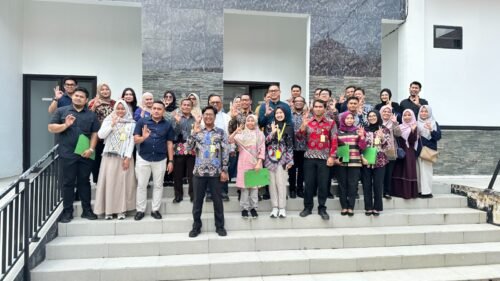Kunjungan Kerja Perdana ke Kantah Bontang, Kakanwil BPN Provinsi Kalimantan Timur Monitoring Kinerja dan Layanan Pertanahan PROKALTIM 2 WhatsApp Image 2026 08 21 at 11.08.15 Kunjungan Kerja Perdana ke Kantah Bontang, Kakanwil BPN Provinsi Kalimantan Timur Monitoring Kinerja dan Layanan Pertanahan PROKALTIM