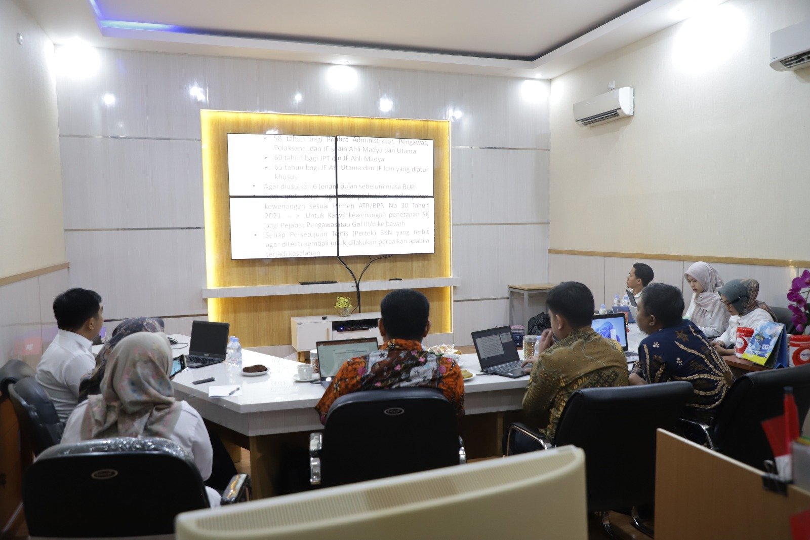 Biro Sumber Daya Manusia Kementerian ATR/BPN Sosialisasikan Pengelolaan Layanan Mutasi Kepegawaian di Kanwil BPN Provinsi Kaltim PROKALTIM 1 WhatsApp Image 2026 09 02 at 17.18.55 Biro Sumber Daya Manusia Kementerian ATR/BPN Sosialisasikan Pengelolaan Layanan Mutasi Kepegawaian di Kanwil BPN Provinsi Kaltim PROKALTIM