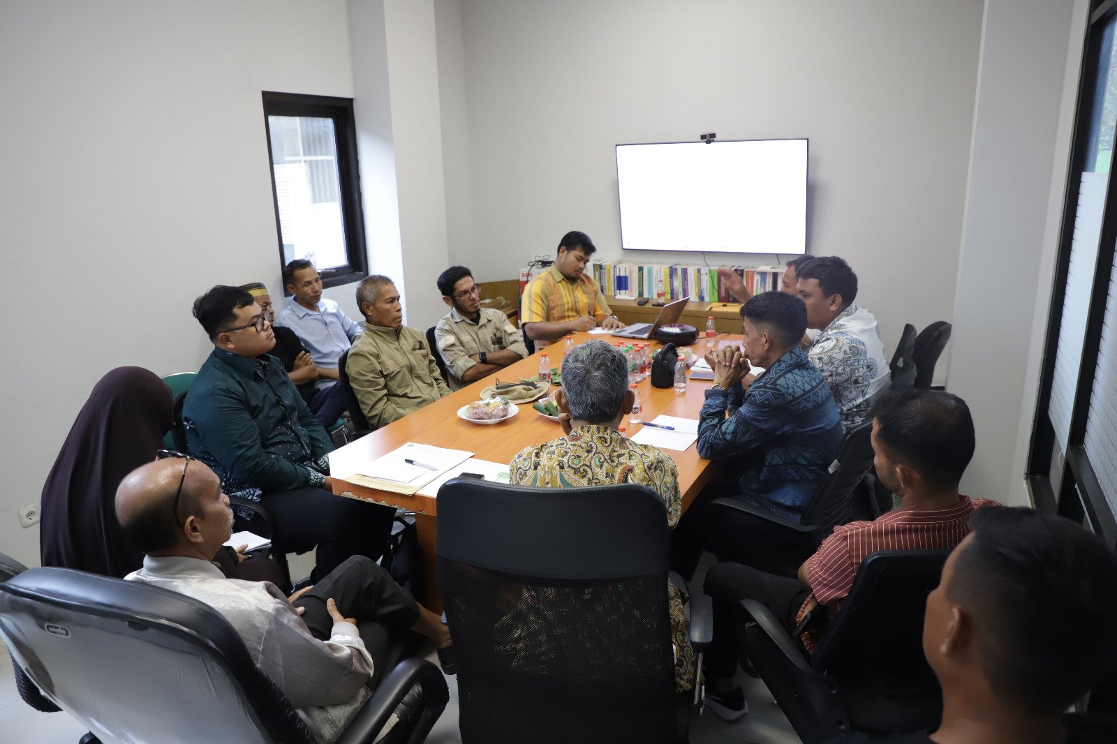 WhatsApp Image 2026 09 03 at 21.05.34 Fasilitasi Penyelesaian Konflik Pertanahan di Desa Sabintulung, Kanwil BPN Provinsi Kaltim Gelar Mediasi PROKALTIM