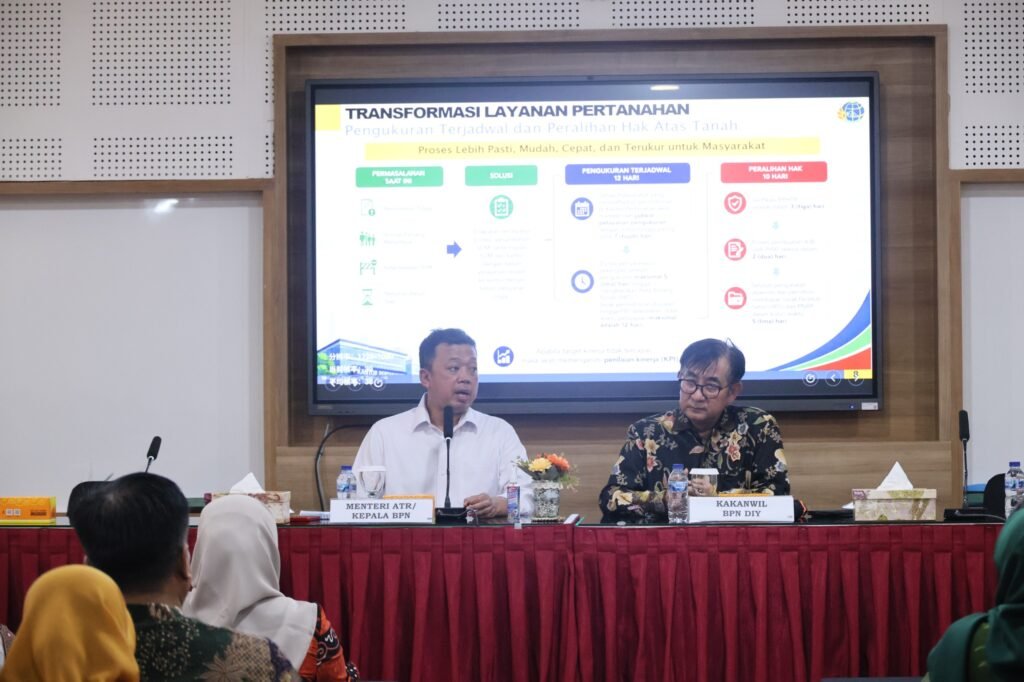 Kumpulkan Jajaran IPPAT dan BPKAD Se-Yogyakarta, Menteri Nusron Sosialisasikan Transformasi Layanan Pertanahan dan Organisasi PROKALTIM 1 WhatsApp Image 2026 09 08 at 05.31.59 Kumpulkan Jajaran IPPAT dan BPKAD Se-Yogyakarta, Menteri Nusron Sosialisasikan Transformasi Layanan Pertanahan dan Organisasi PROKALTIM