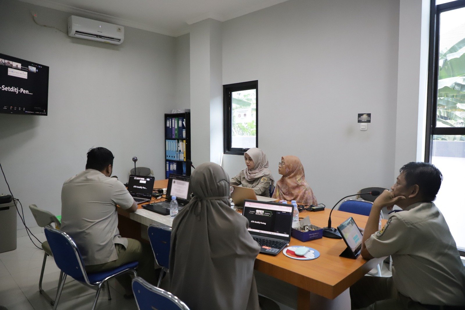 Kanwil BPN Provinsi Kaltim Ikuti Rapat Persiapan Penyusunan Pagu Anggaran Kegiatan Akses Reforma Agraria tahun 2027 PROKALTIM 1 WhatsApp Image 2026 09 14 at 17.01.33 Kanwil BPN Provinsi Kaltim Ikuti Rapat Persiapan Penyusunan Pagu Anggaran Kegiatan Akses Reforma Agraria tahun 2027 PROKALTIM