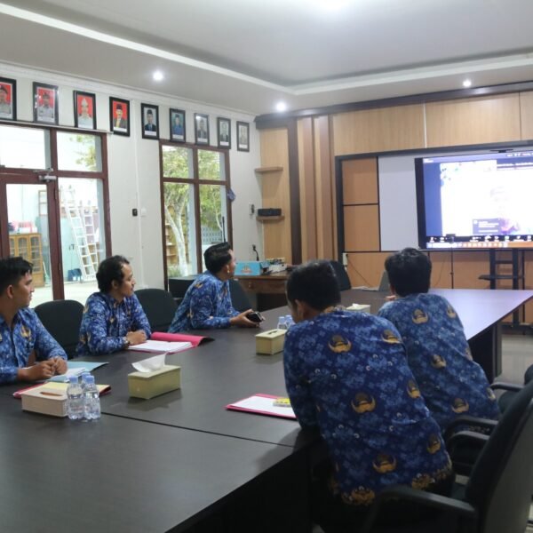 Peserta KRS Pengawas Kantah Paser Ikuti Briefing Seleksi&hellip;