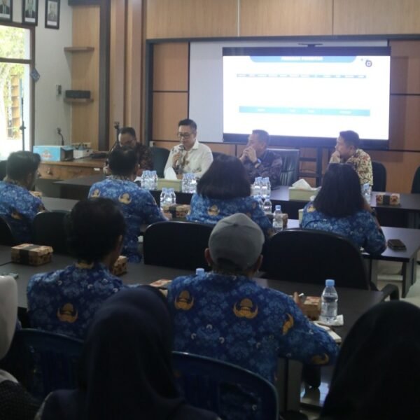 Kakanwil BPN Kaltim Laksanakan Monitoring dan Evaluasi Kinerja&hellip;