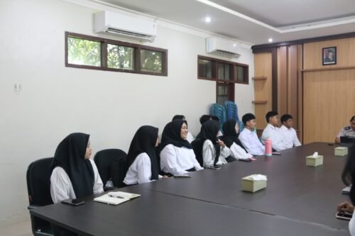 Kantah Kabupaten Paser Berikan Pengarahan kepada Peserta MagangHub Tahun 2026 PROKALTIM 2 WhatsApp Image 2026 09 29 at 08.21.23 Kantah Kabupaten Paser Berikan Pengarahan kepada Peserta MagangHub Tahun 2026 PROKALTIM
