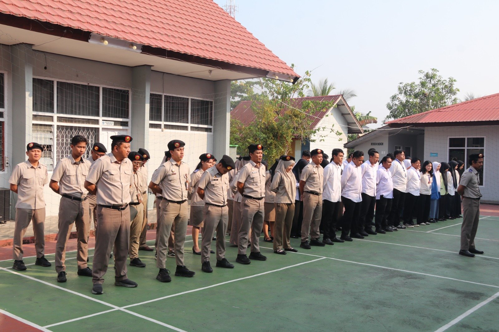 WhatsApp Image 2026 09 30 at 09.17.58 Apel Pagi Kantah Kabupaten Paser: Perkuat Komitmen Menuntaskan Target Kinerja dan Jaga Kualitas Pelayanan PROKALTIM