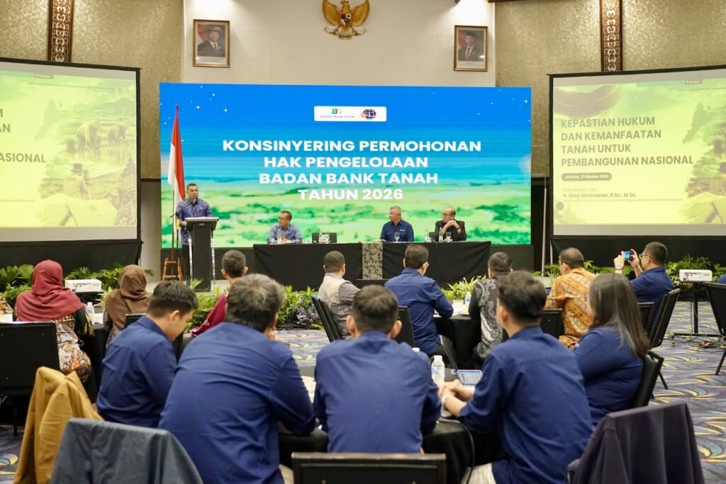 Ketersediaan tanah yang kini dikelola oleh Badan Bank Tanah adalah salah satu landasan penting dalam mendukung pelaksanaan Reforma Agraria