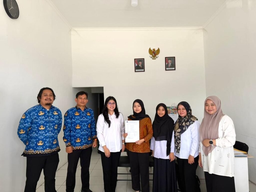 Kanwil BPN Provinsi Kaltim Laksanakan Pengawasan dan Pemeriksaan PPAT di Kabupaten Berau PROKALTIM 1 Tim Pengawasan dan Pemeriksaan Pejabat Pembuat Akta Tanah (PPAT) Kantor Wilayah Badan Pertanahan Nasional (BPN) Provinsi Kalimantan Timur melaksanakan kegiatan pengawasan pada sejumlah kantor PPAT di Kabupaten Berau