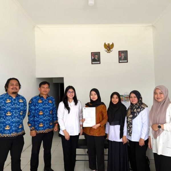Tim Pengawasan dan Pemeriksaan Pejabat Pembuat Akta Tanah (PPAT) Kantor Wilayah Badan Pertanahan Nasional (BPN) Provinsi Kalimantan Timur melaksanakan kegiatan pengawasan pada sejumlah kantor PPAT di Kabupaten Berau