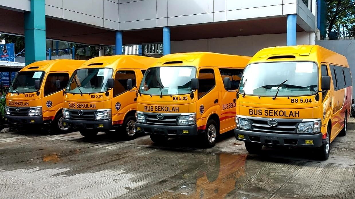 Kementerian Perhubungan Serahkan Bantuan 4 Bus Sekolah Di Kaltim 