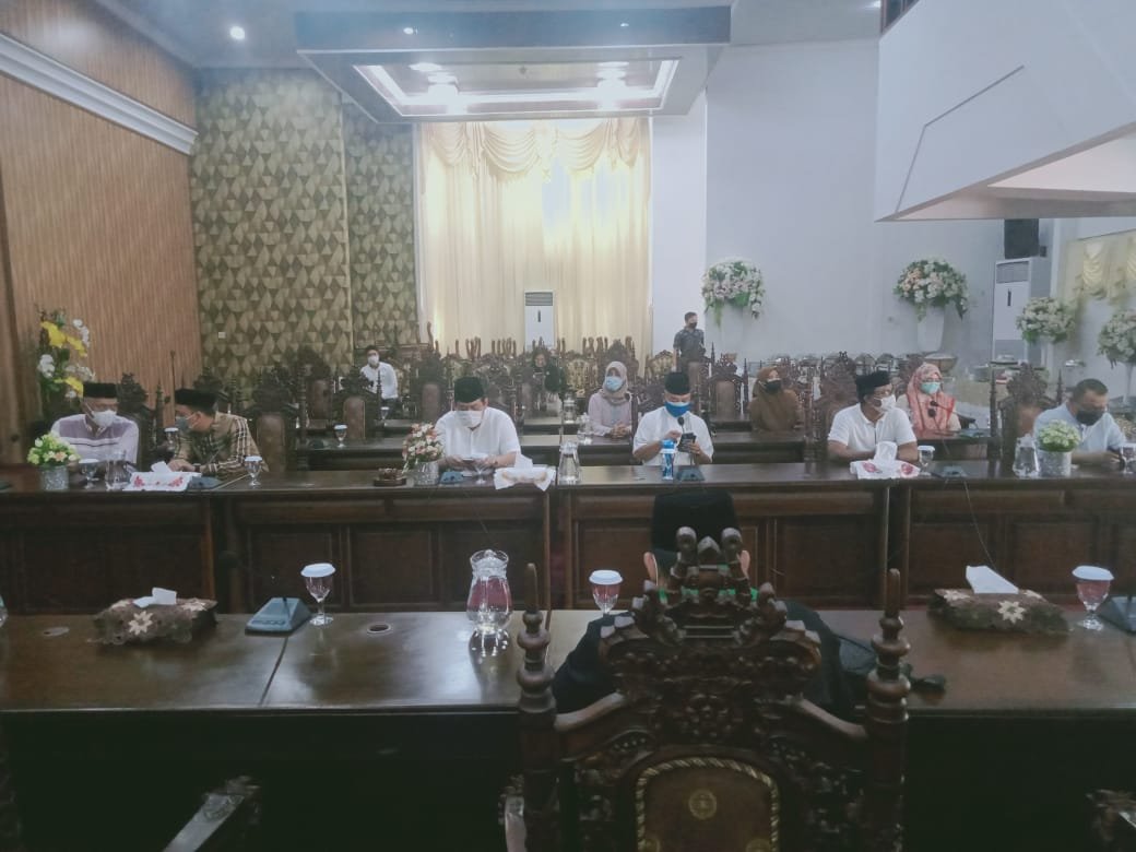 IMG 20210131 WA0036 1 Khusyuk! Anggota DPRD Balikpapan Gelar Doa Arwah dan Selamat Tolak Bala PROKALTIM