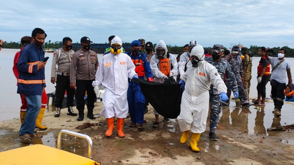 IMG 20210214 WA0008 Korban Ketiga Ditemukan, Akhiri Pencarian Ledakan Kapal PT Barokah. PROKALTIM