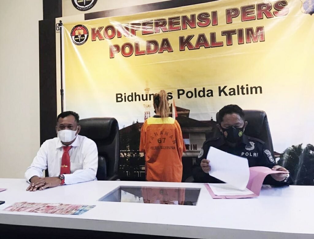 IMG 20210320 WA0006 DW Dalang Mucikari Online Michat Anak Dibawah Umur Ditangkap Polda saat Transaksi di Salah Satu Hotel PROKALTIM