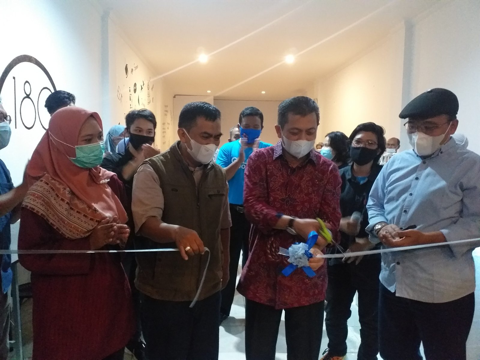 20210403 211940 scaled Hadir dengan Konsep Tongkrongan Edukatif, Wakil Gubernur Apresiasi 180 Degree Kopi PROKALTIM