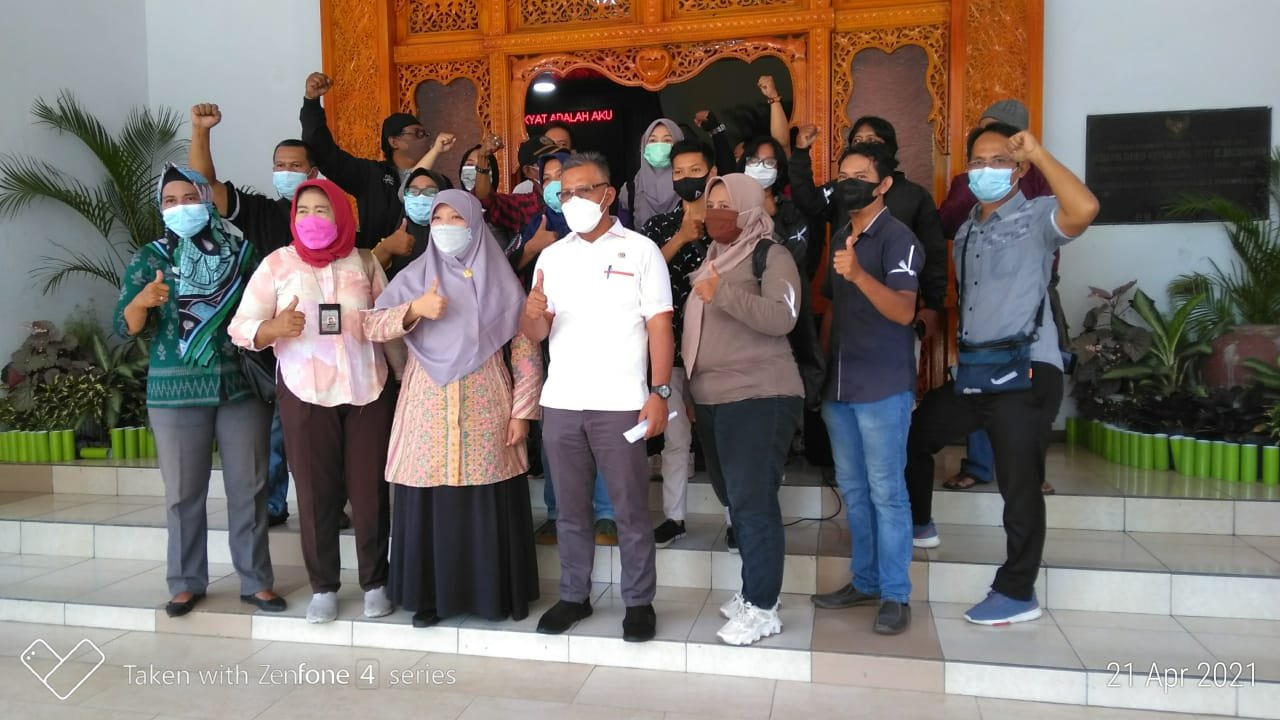 DPRD Balikpapan dan Anggota DPRD Provinsi Dukung Aksi Solidaritas Jurnalis Nurhadi PROKALTIM 1 IMG 20210421 WA0037 DPRD Balikpapan dan Anggota DPRD Provinsi Dukung Aksi Solidaritas Jurnalis Nurhadi PROKALTIM