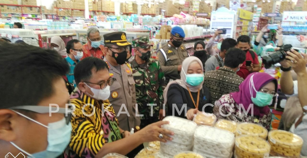Wali Kota Balikpapan Sidak Supermarket PROKALTIM 1 IMG 20210430 WA0007 Wali Kota Balikpapan Sidak Supermarket PROKALTIM