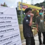 Laporan Mandeg Setahun, Jatam Lakukan Aksi Damai di Mapolda Kaltim Dugaan Tindak Pidana Kehutanan, Tambang dan Lingkungan