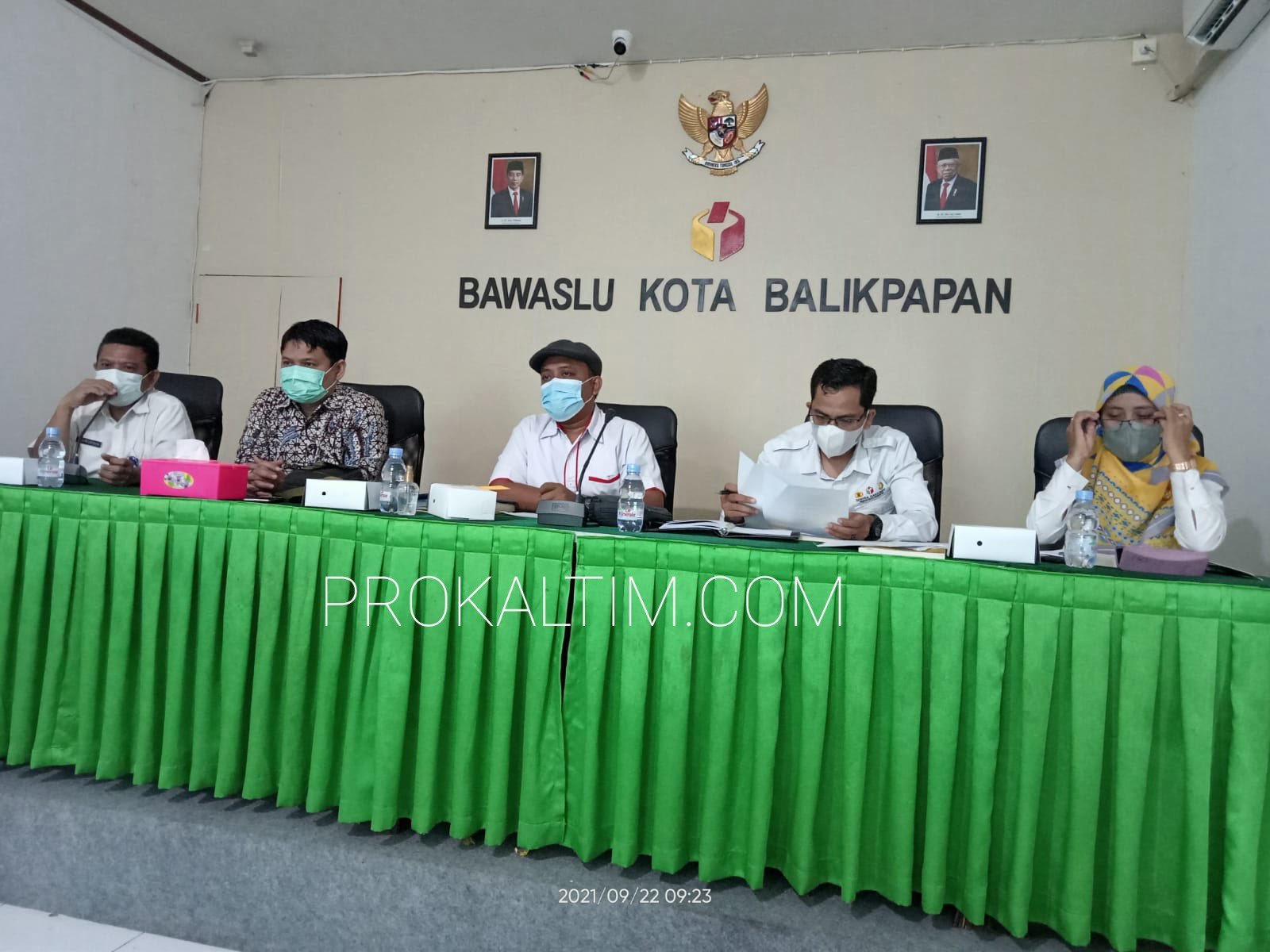 Bahas Netralitas Pilkada Serentak, Bawaslu Lakukan Evaluasi Dengan Komisi ASN PROKALTIM 1 20210923 191626 Bahas Netralitas Pilkada Serentak, Bawaslu Lakukan Evaluasi Dengan Komisi ASN PROKALTIM