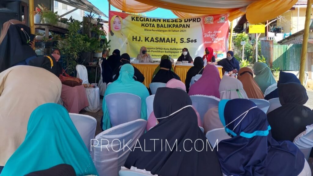 20211006 102715 Reses. Hj Kasmah Sapa dan Tampung Aspirasi Warga Balikpapan Utara PROKALTIM