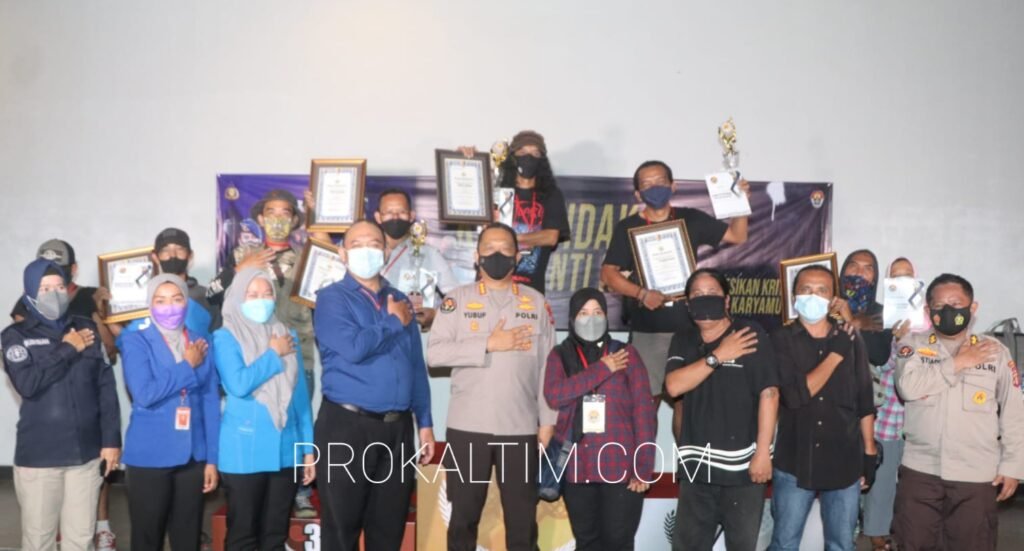 20211101 090833 Arief Ismail Juarai Bhayangkara Mural Festival Polda Kaltim PROKALTIM