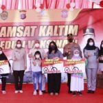 Samsat Kaltim Peduli Vaksinasi, Didukung Jasa Raharja, Bapenda dan Polda Kaltim. Gubernur dan Kapolda Kaltim Turut Hadir