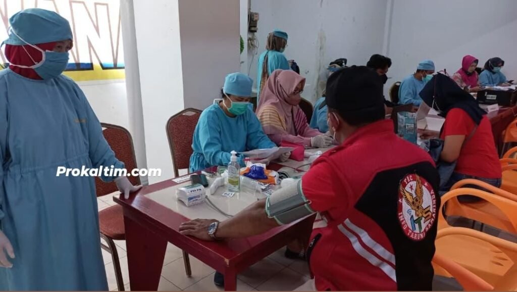 WhatsApp Image 2022 02 19 at 18.47.52 Polres Support ITS 300 Dosis Vaksin Booster, Relawan Garda Terdepan PROKALTIM