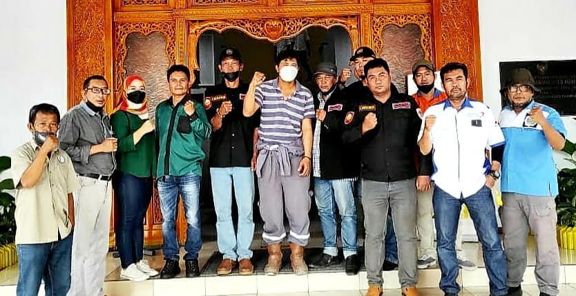 20220324 074949 Serikat Buruh dan LSM Mengadu ke DPRD, Tuntut Penindakan Penganiayaan Pekerja RDMP oleh WNA Korsel PROKALTIM