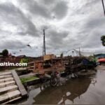 Kumuh! Sudah Ditertibkan, Balik Lagi, Masyarakat Sekitar Sudah “Munyak”