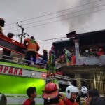 8 Korban Kebakaran Ruko 3 Pintu, 7 Orang Meninggal Dunia, Awal Ditabrak Mobil