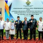 Ketua DPRD Abdulloh Terima LHP LKPD Tahun 2021