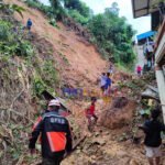 Hujan Tiga Jam, Longsor Lumat Tiga Rumah dan Empat Motor