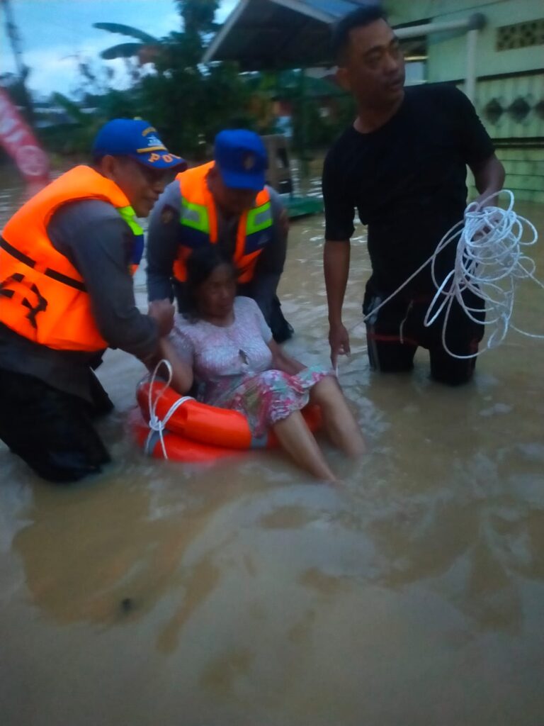 IMG 20220825 WA0049 Diguyur Hujan 5 Jam, Sebagian Wilayah Balikpapan Banjir PROKALTIM