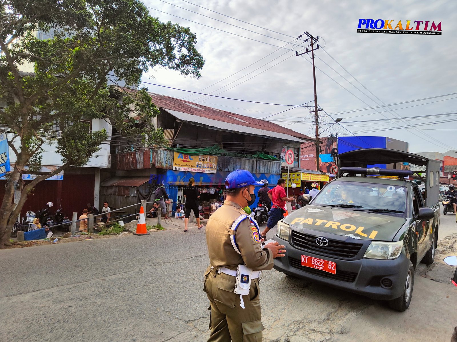 5 PKL Bandel Diangkut, Pos Pantau Diisi Lintas Instansi PROKALTIM 1 InShot 20220928 211540197 5 PKL Bandel Diangkut, Pos Pantau Diisi Lintas Instansi PROKALTIM