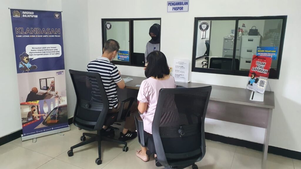 IMG 20221029 WA0001 Warga Balikpapan Terbantu Adanya Layanan Paspor Simpatik dan ‘KLANDASAN’ PROKALTIM