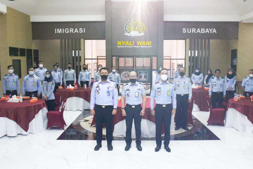 9f98eb0f 9c56 41ca 9272 2178c5859f43 Studi Tiru Ke UPT Imigrasi di Surabaya, Kantor Imigrasi Balikpapan Bertekad Raih WBBM PROKALTIM
