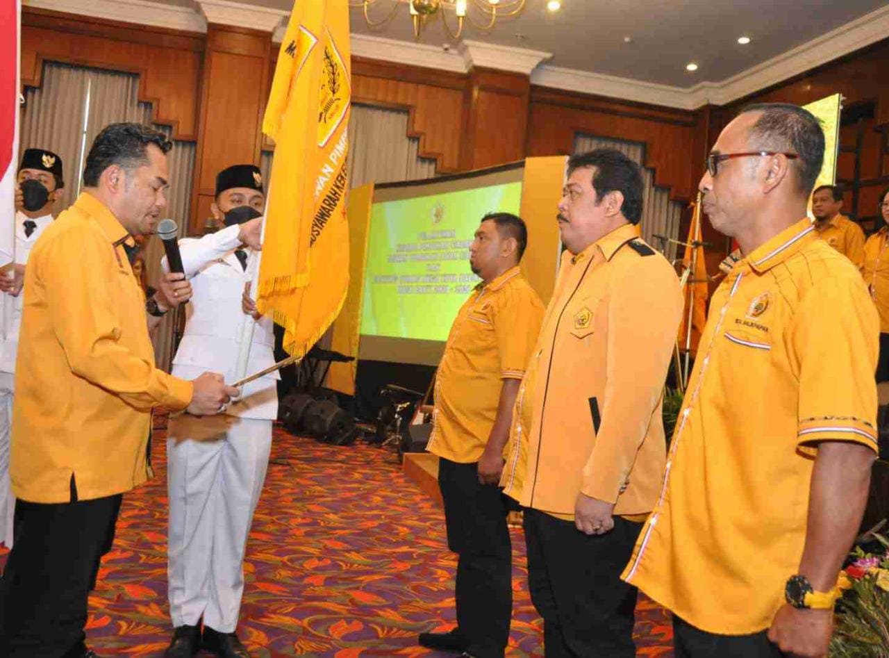 Abdulloh Resmi Pimpin DPC Ormas MKGR Kota Balikpapan, Siap Menangkan Partai Golkar di Pemilu Tahun 2024 PROKALTIM 1 Abdulloh Resmi Pimpin DPC Ormas MKGR Kota BalikpapanAbdulloh Resmi Pimpin DPC Ormas MKGR Kota Balikpapan