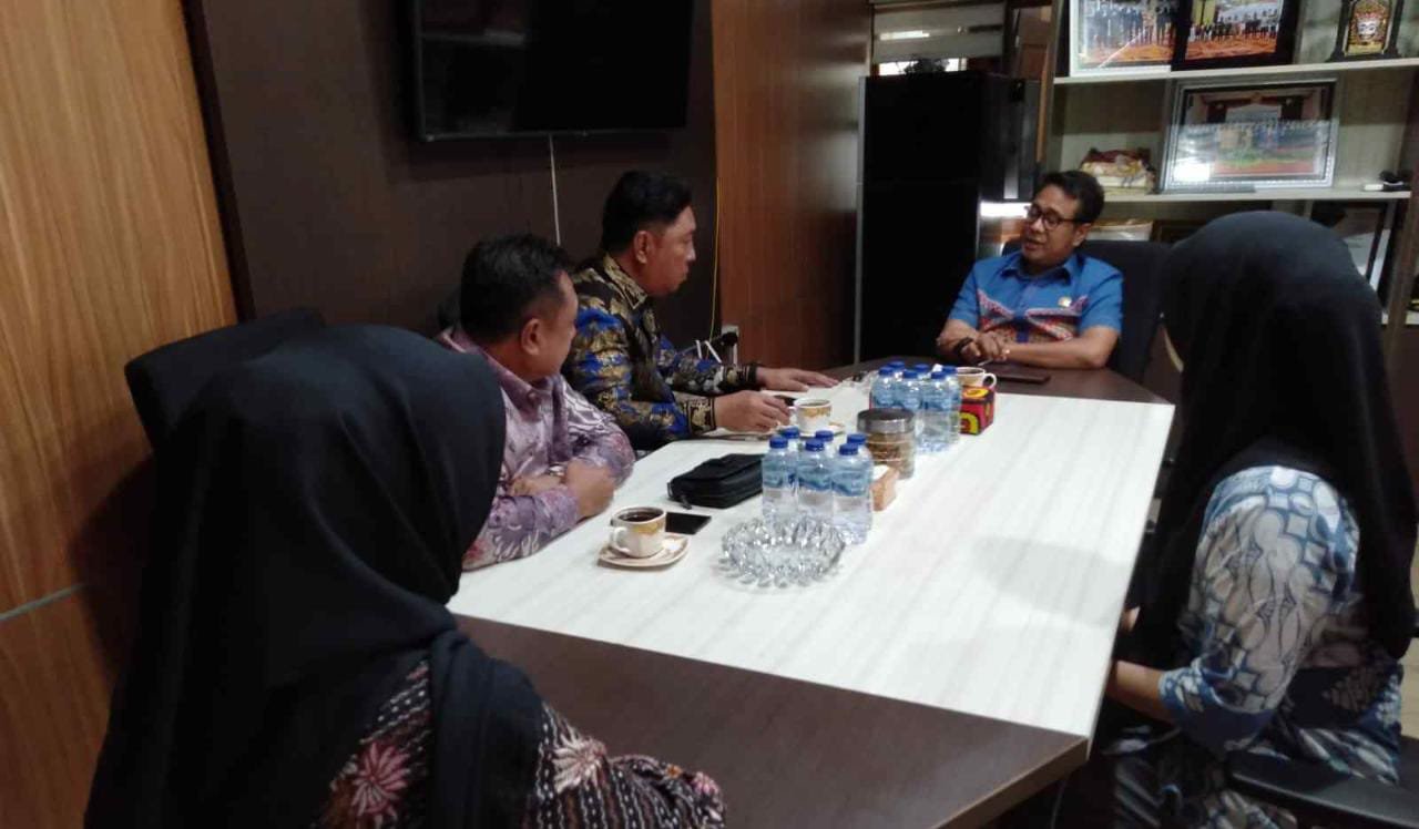 Wakil Ketua DPRD Sabaruddin Terima Kunker Komisi III DPRD Kabupaten Gorontalo PROKALTIM 1 Wakil Ketua DPRD Sabaruddin Terima Kunker Komisi III DPRD Kabupaten Gorontalo