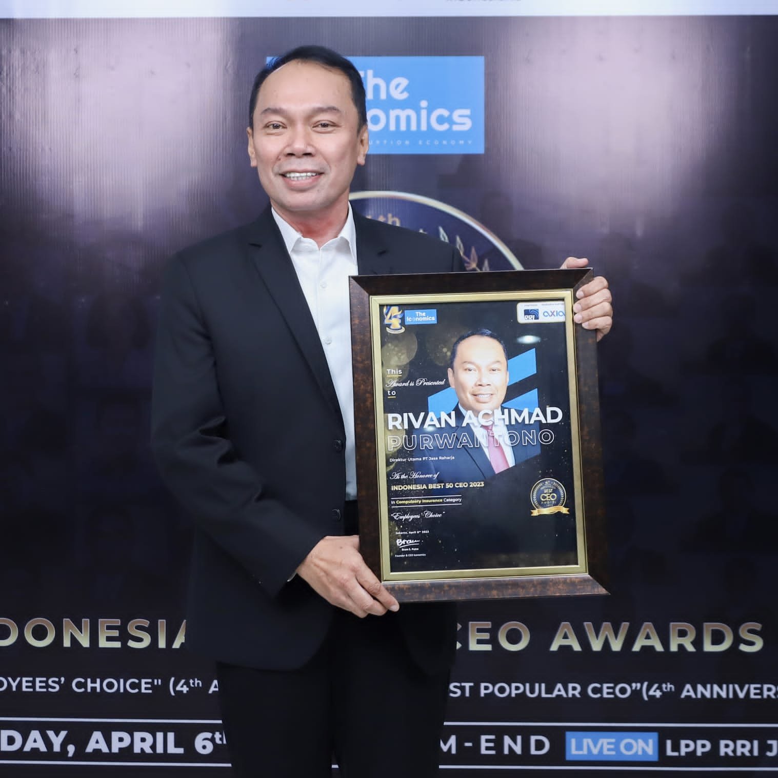 Rivan A. Purwantono Masuk Jajaran CEO Terbaik 2023 Versi The Iconomics PROKALTIM 1 Rivan A. Purwantono Masuk Jajaran CEO Terbaik 2023 Versi The Iconomics
