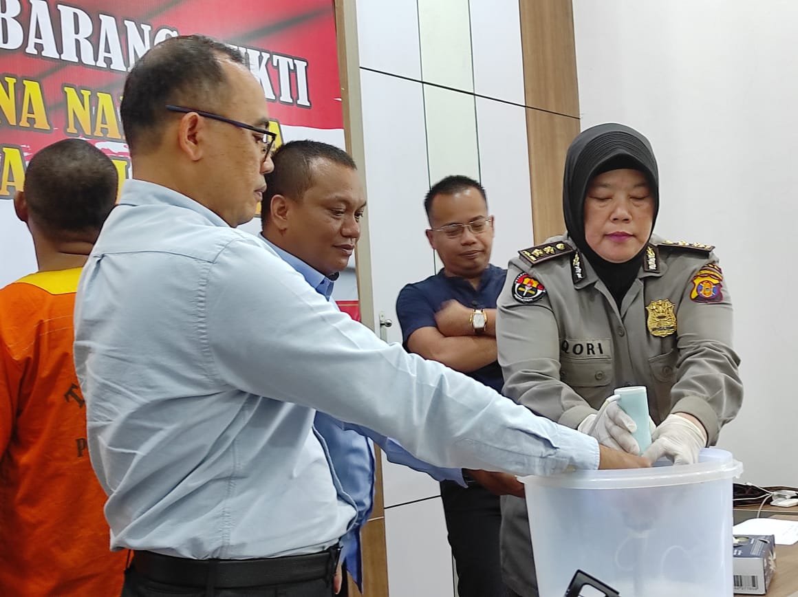 Polda Kaltim Gelar Pemusnahan Barang Bukti, 49,34 Gram Sabu di Blender