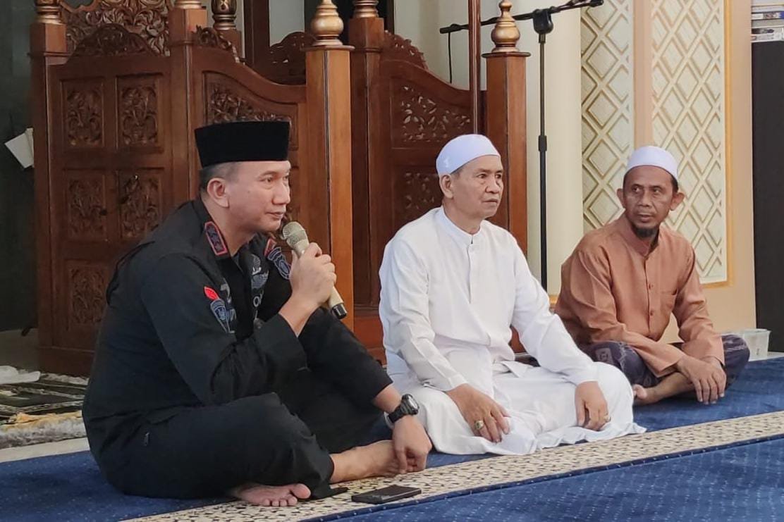 Safari Ramadhan di Masjid Nurul Qamar, Dansat Brimob Kaltim : Dengan Silaturahmi Memudahkan Tugas Polri