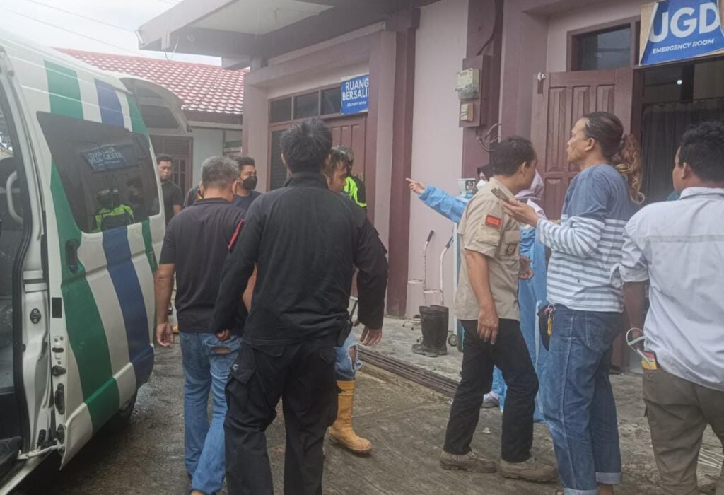 Truk Pengangkut Pekerja di Balikpapan Kecelakaan, 7 Penumpang Luka-luka Dan 1 Meninggal