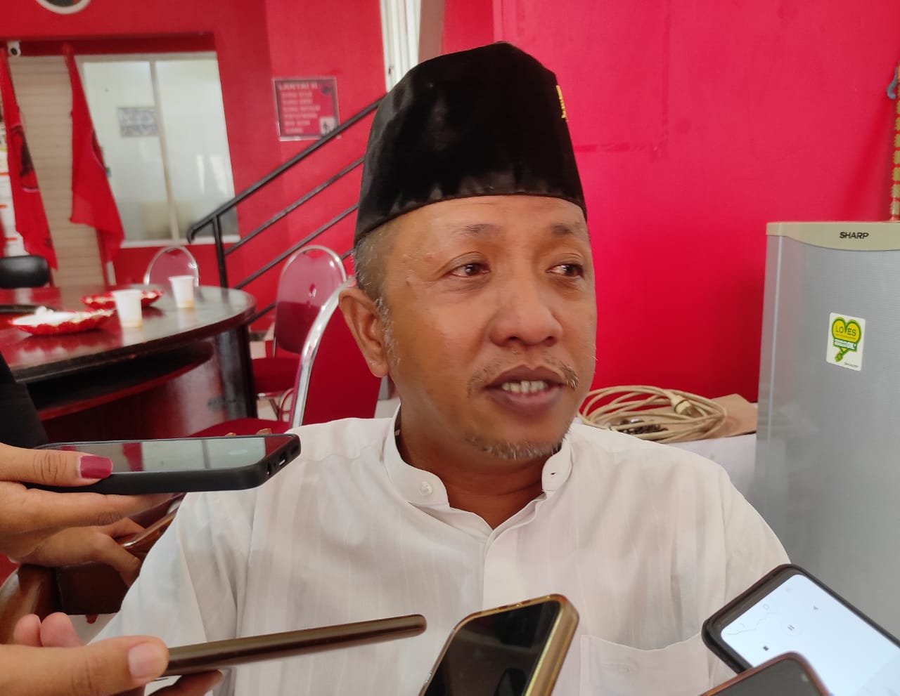 Pengendara Motor Banyak yang Jatuh. Fadlianoor Minta Ketegasan BPPJN Kaltim Terkait Jalan Berlubang Soekarno Hatta Km 17 PROKALTIM 1 Famy - Ava