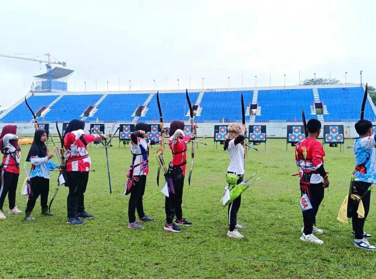 Atlit Panahan PPU Sumbang Emas Pada Kejuaraan Panahan Piala Gubernur 2023 PROKALTIM 1 Atlit Panahan PPU Sumbang Emas Pada Kejuaraan Panahan Piala Gubernur 2023