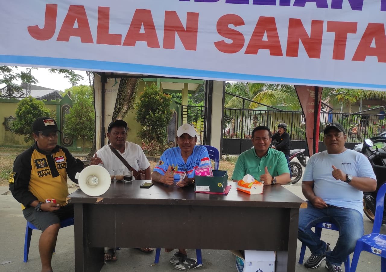 Jalan Santai Hadiah Utama Sepeda Motor, Meriahkan HUT Kemerdekaan RI ke-78 di Halaman Parkir Asrama Haji PROKALTIM 1 Jalan Santai Hadiah Utama Sepeda Motor, Meriahkan HUT Kemerdekaan RI ke-78 di Halaman Parkir Asrama Haji