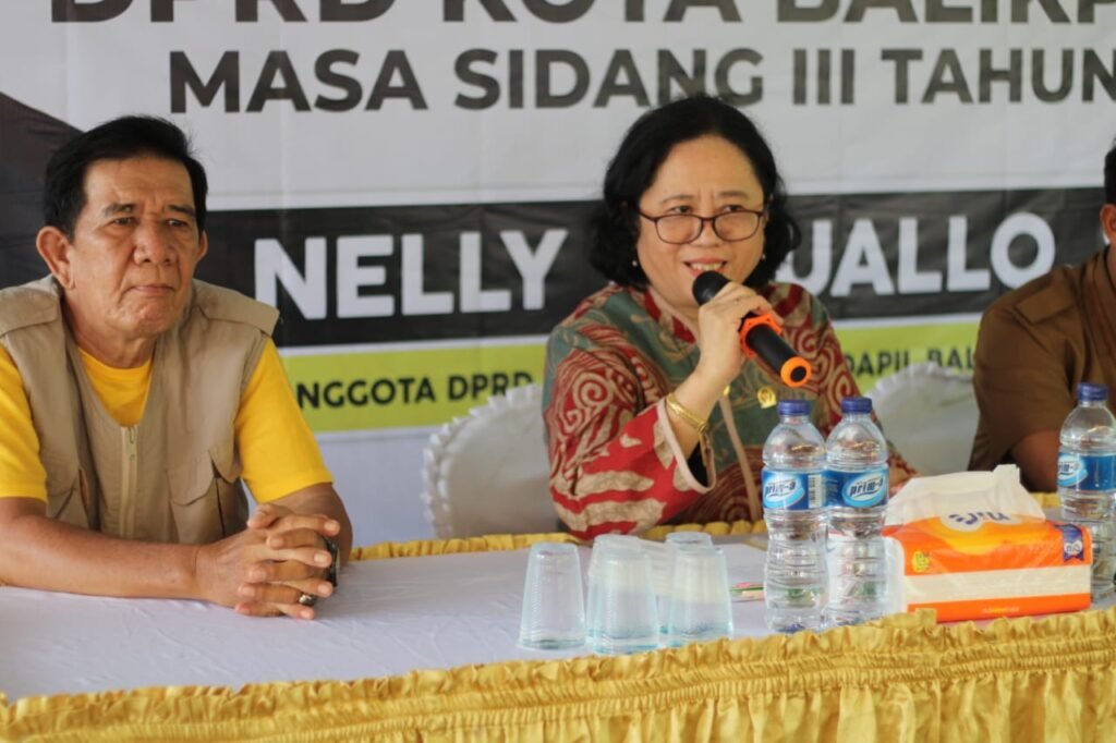 Anggota DPRD Kota Balikpapan, Nelly Turuallo menggelar reses dilingkungan RT 10, Kelurahan Gunung Sari Ilir
