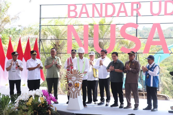 Presiden Jokowi Peletakan Batu Pertama Pembangunan Bandara VVIP IKN ...