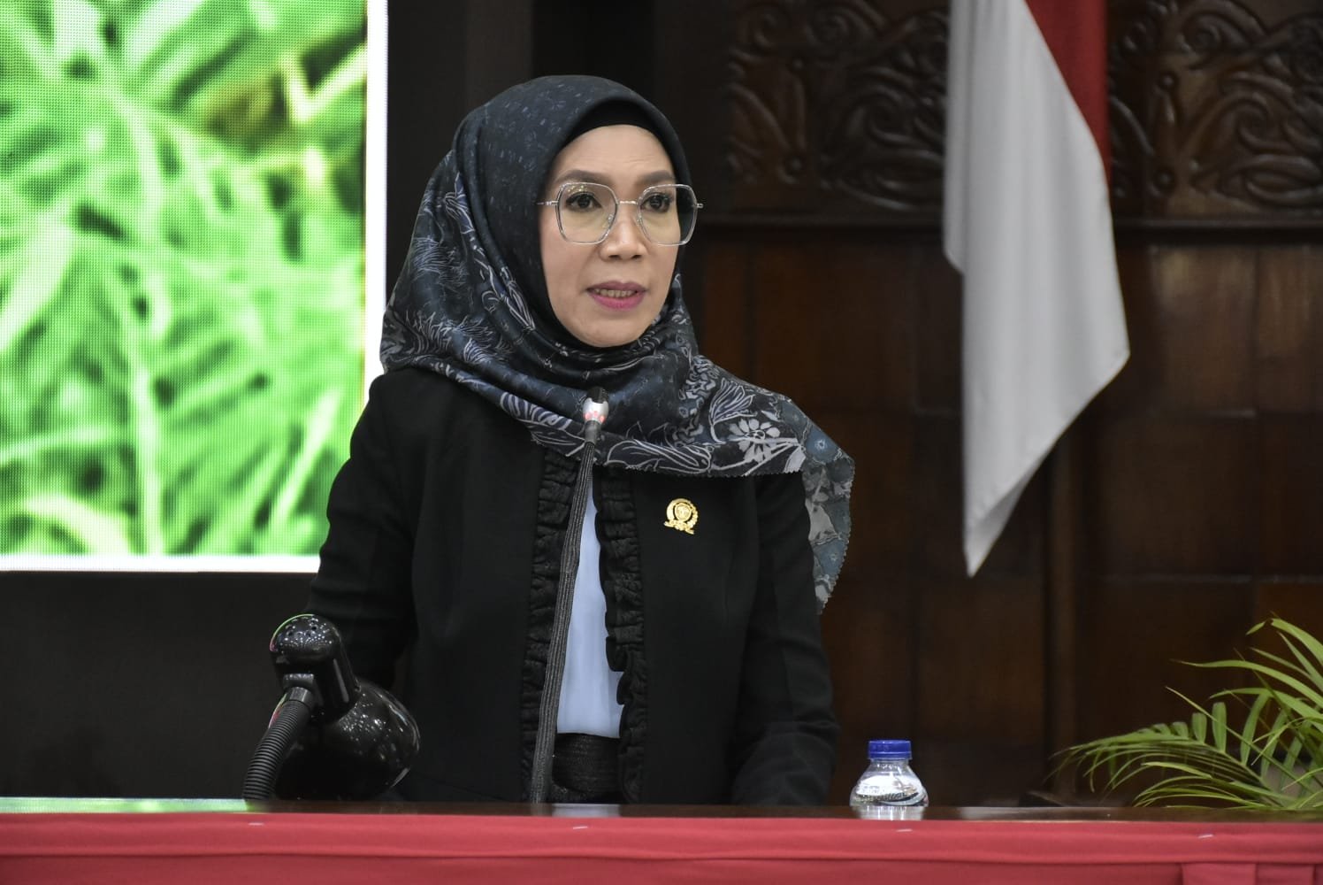 Puji Setyowati Prihatin Maraknya Kecanduan Judi Online di Kalangan Generasi Muda PROKALTIM 1 Wakil Ketua Komisi IV DPRD Kalimantan Timur Puji Setyowati