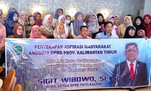 Kegiatan serap aspirasi masyarakat yang bertujuan untuk menampung usulan pembangunan ke Pemerintah Provinsi Kalimantan Timur ini dilakukan oleh Wakil Ketua DPRD Kaltim Sigit Wibowo kepada Bunda PAUD dan Kelompok bermain se- Kecamatan Balikpapan Tengah.