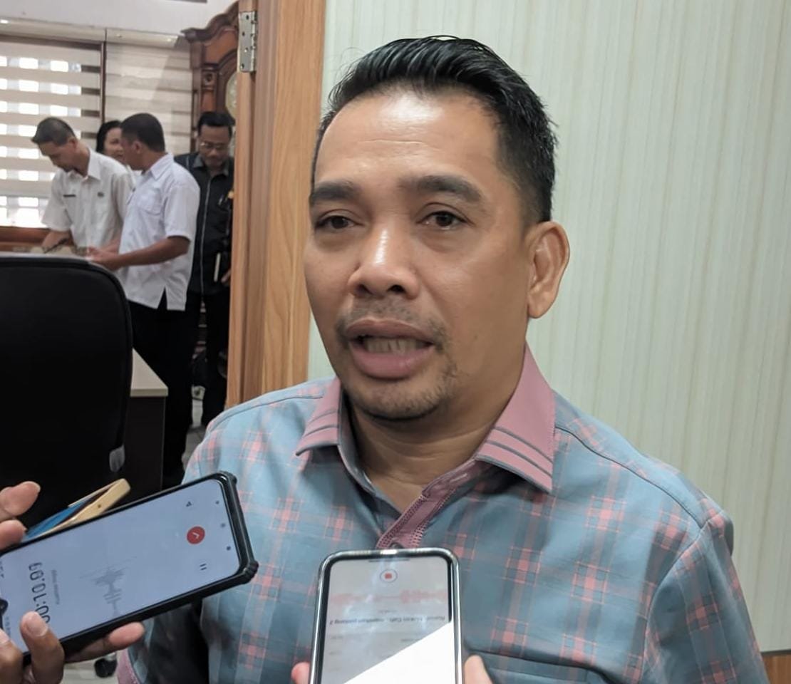 Komisi III DPRD Balikpapan Gelar RDP Bersama PT Angkasa Pura I, Bahas Minimnya Perawatan Fasilitas Bandara SAMS Sepinggan PROKALTIM 1 WhatsApp Image 2024 04 03 at 10.42.54 PM Komisi III DPRD Balikpapan Gelar RDP Bersama PT Angkasa Pura I, Bahas Minimnya Perawatan Fasilitas Bandara SAMS Sepinggan PROKALTIM